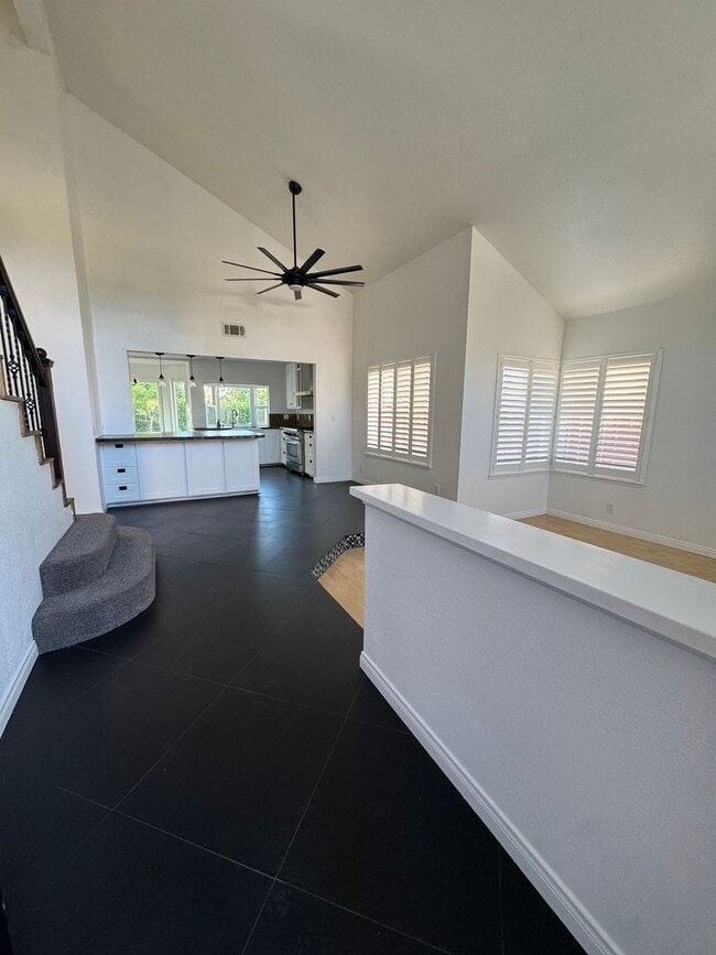 Building Photo - Comfort and Community in Thousand Oaks