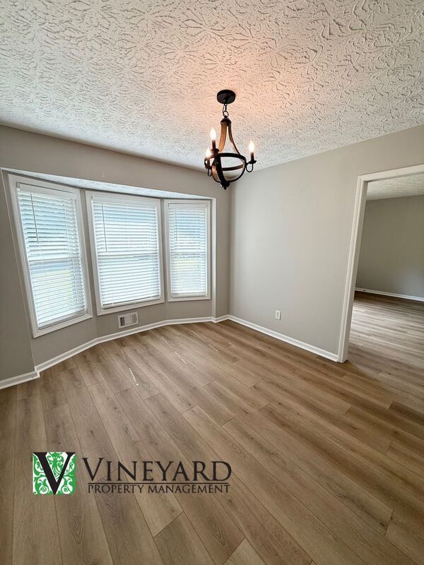 Building Photo - 2964 Forest Chase Terrace NE