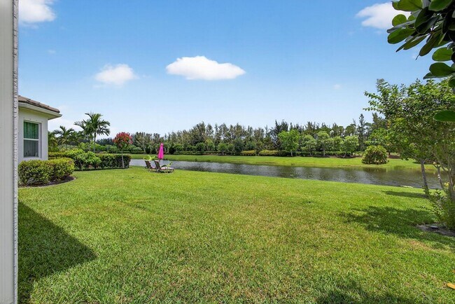 Building Photo - 15953 Whippoorwill Cir