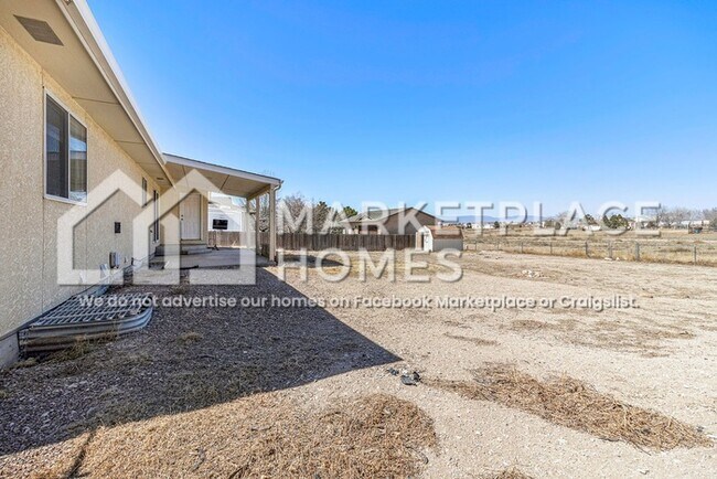 Building Photo - 147 S Golfwood Dr W