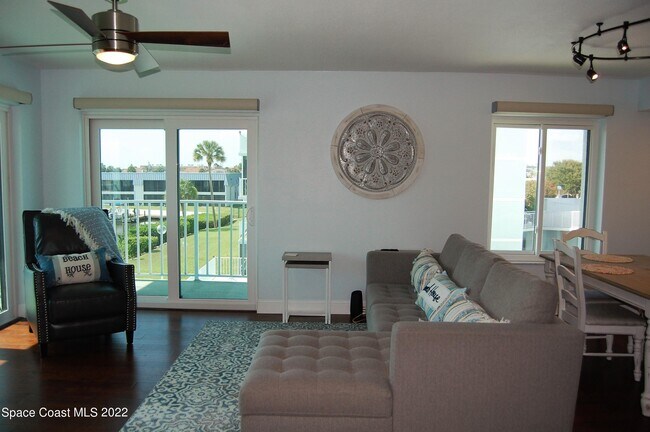 Building Photo - 1700 Commodore Blvd