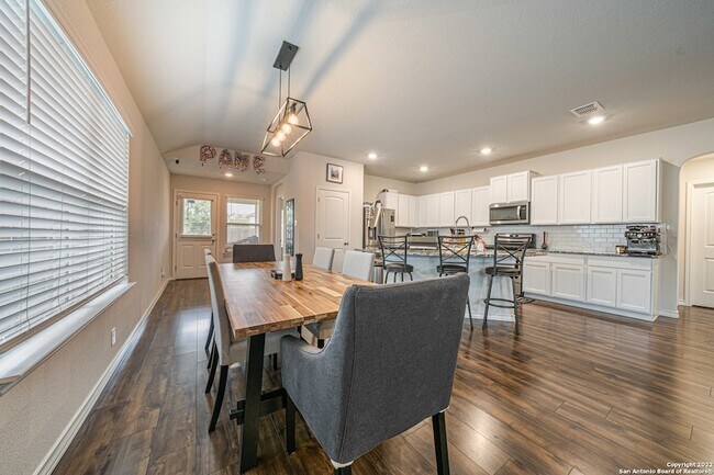 Building Photo - 4811 Swing Arc Wy