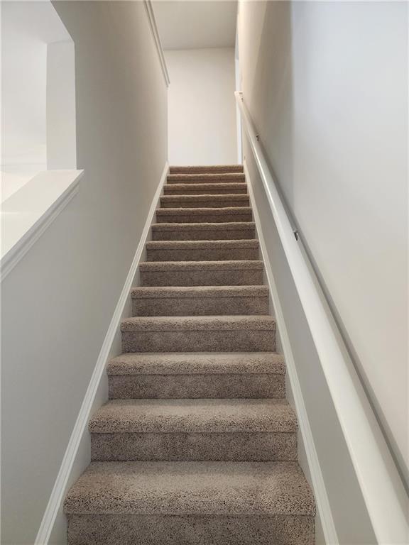 Building Photo - 832 Cygnet Ln