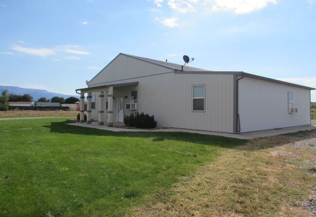 Building Photo - 3271 C 1/2 Road