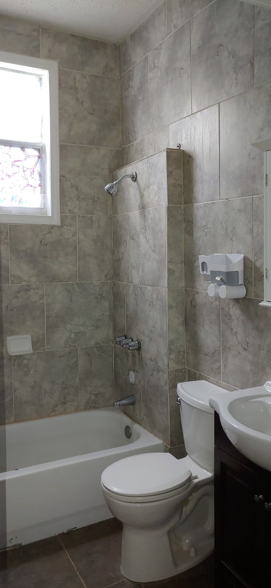 Building Photo - 1415 S Roman St