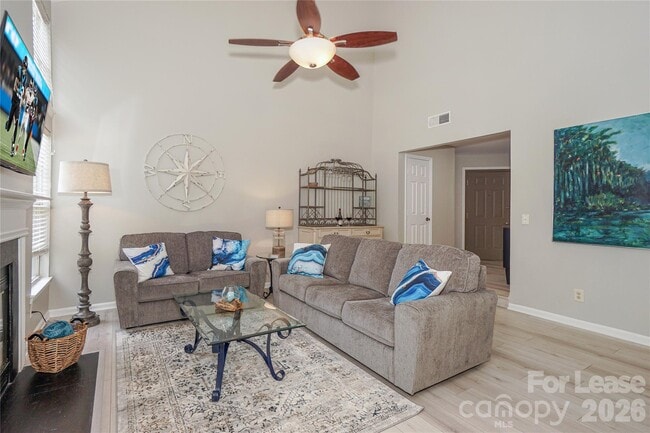 Building Photo - 20105 Henderson Rd