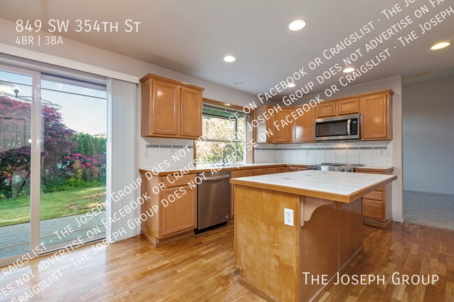 Building Photo - 849 SW 354th St