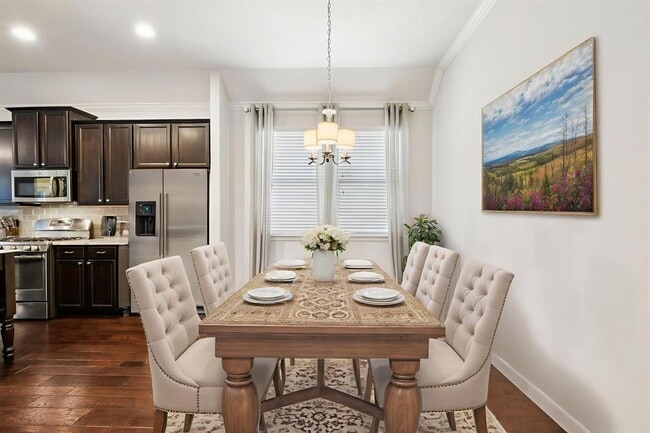 Building Photo - 2244 Hilltop Climb Dr