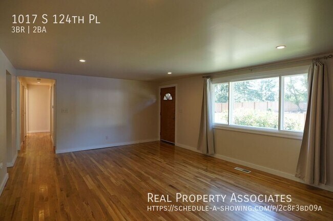 Building Photo - 1017 S 124th Pl