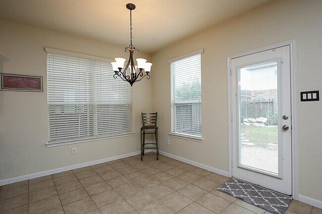 Building Photo - 29619 S Legends Bend Dr