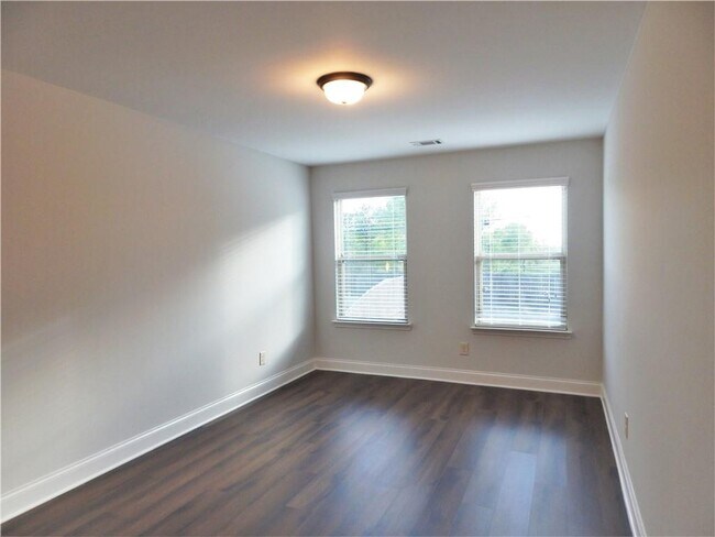 Building Photo - 2441 Melton Common Dr