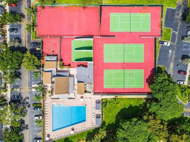 Building Photo - 1424 NW 113th Way