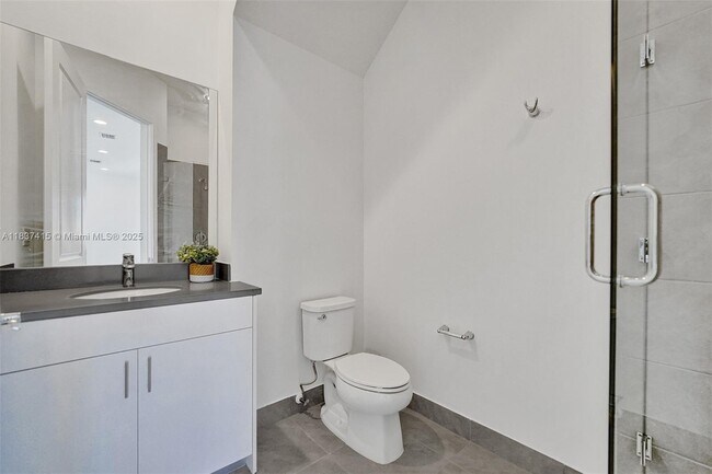 Building Photo - 13145 Addilyn Ct