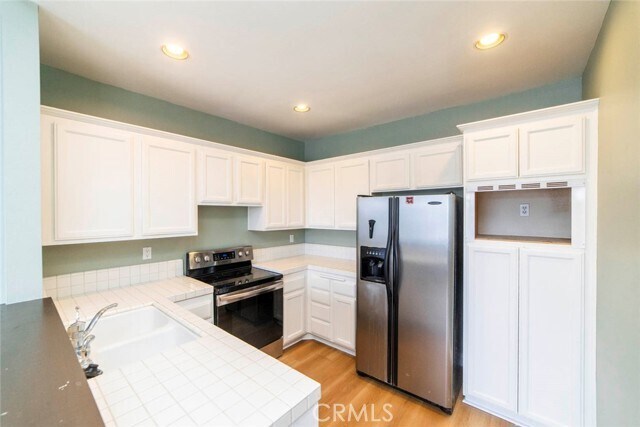 Building Photo - 30 Terra Vista