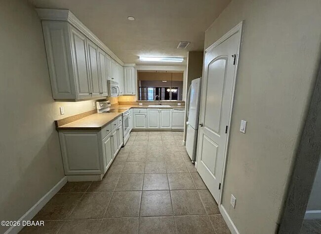 Building Photo - 424 Luna Bella Ln