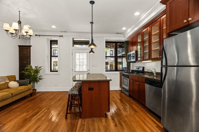 Building Photo - 1707 N Crilly Ct