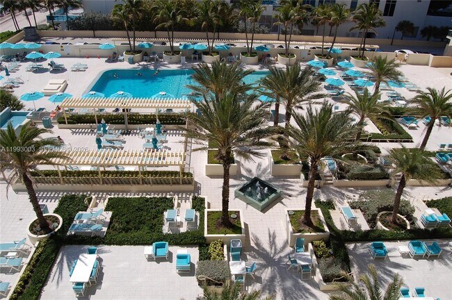 Building Photo - 2501 S Ocean Dr