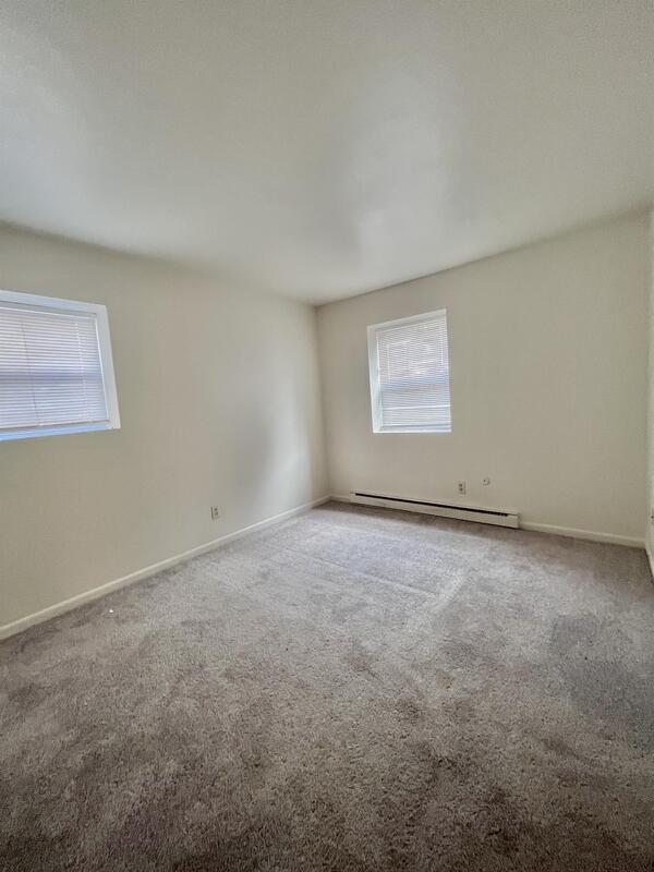 Building Photo - 2248 Hamilton St