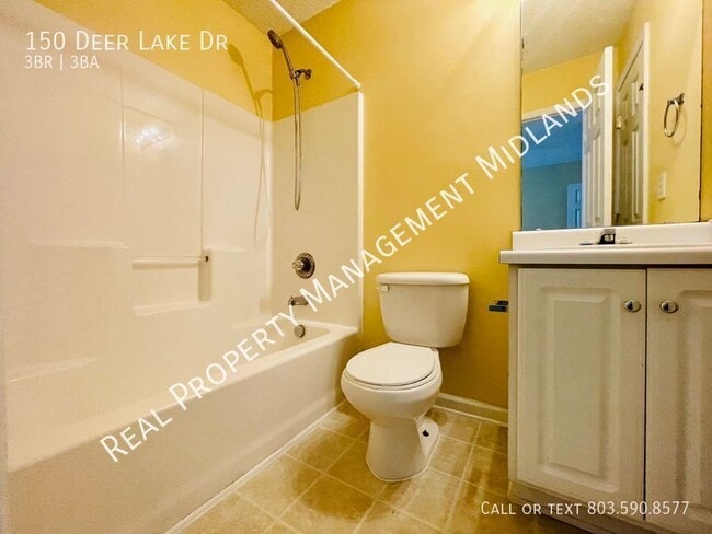 Building Photo - 150 Deer Lake Dr