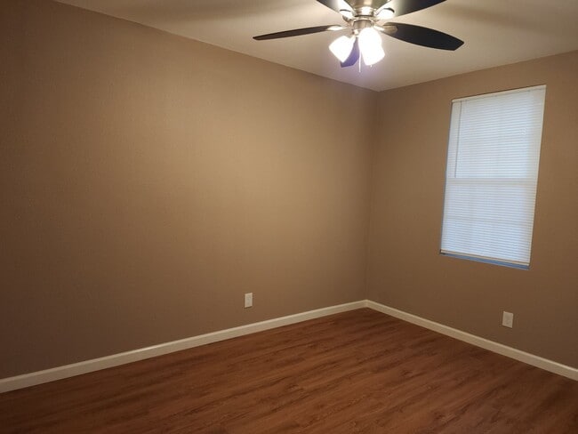 Building Photo - Freshly Renovated Home with Modern Finishes