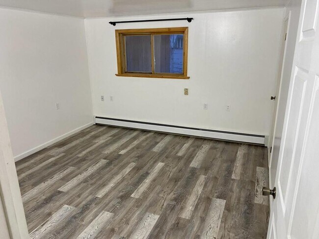 Building Photo - 620 Washakie St