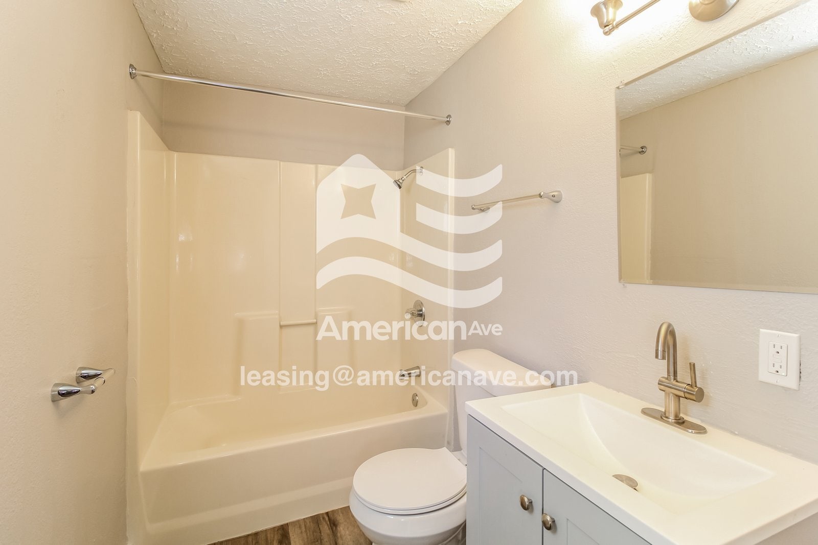 Building Photo - 1912 Lincoln St