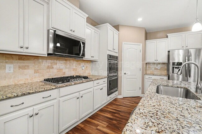 Building Photo - 8207 Asher Chase Trl