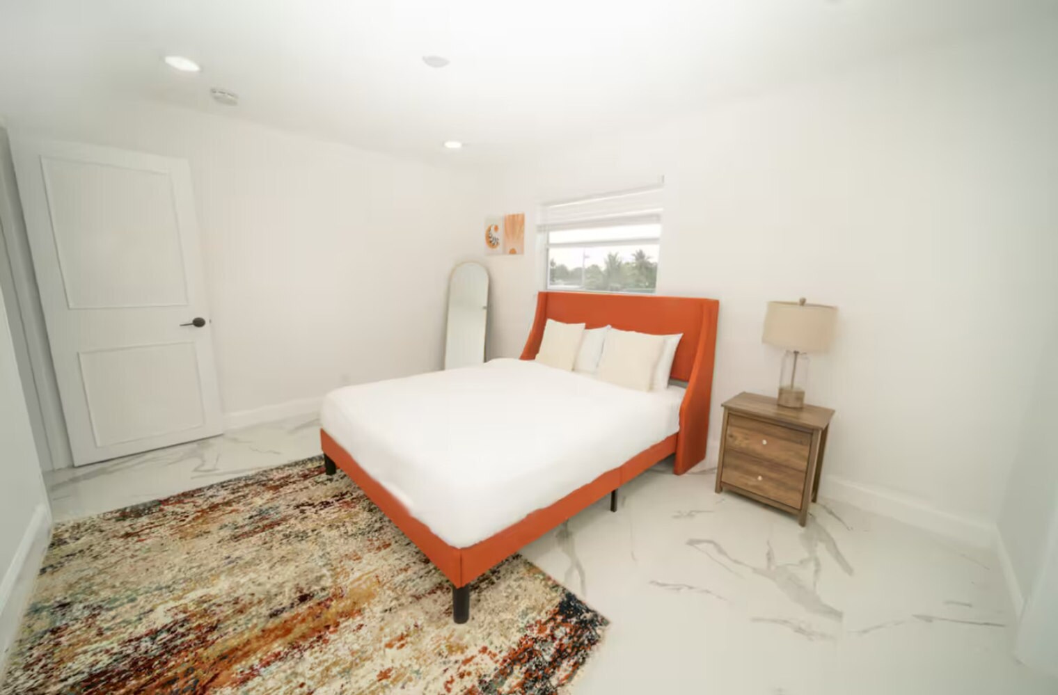 Building Photo - 651 NW 42nd Ave