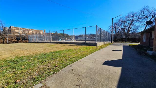 Building Photo - 901 W Congress St