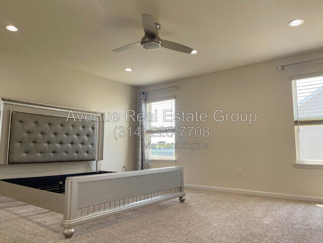 Building Photo - 110 Pearl Vista Ct
