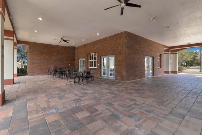 Building Photo - 1930 Kettle Creek Dr