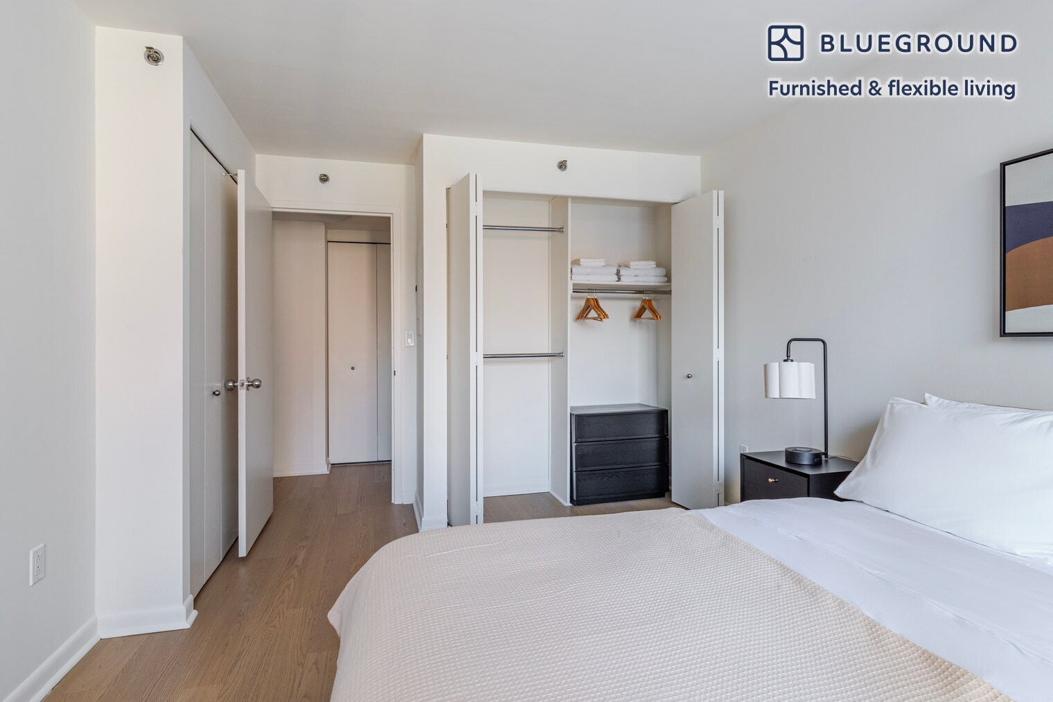 Building Photo - 180 W 20th St