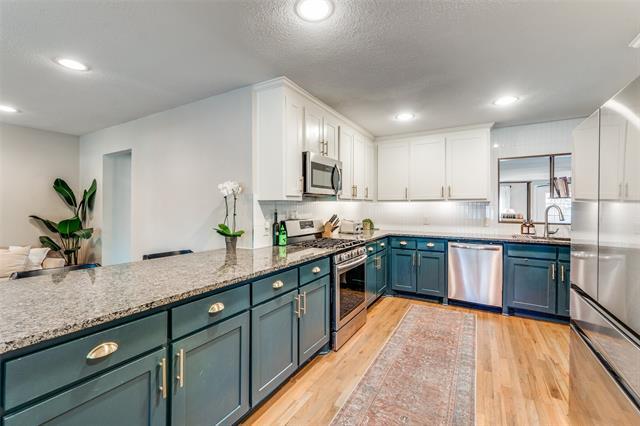 Building Photo - 10226 Eastwood Dr