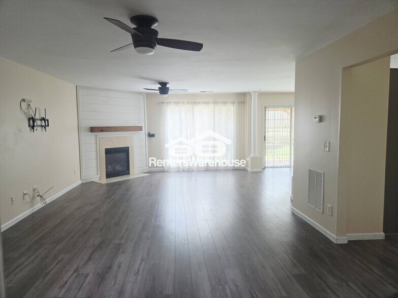 Building Photo - 528 Highland Falls Dr