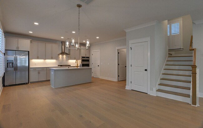 Building Photo - 4 Bedroom 3.5 Bath House in Twin Lakes - Johns Island