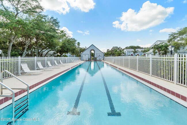 Building Photo - 807 Mystic Dr