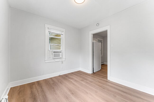 Building Photo - 1103 S Brynwood Dr