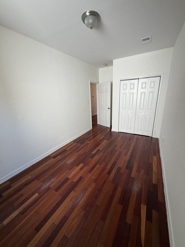 Building Photo - 1782 Frankford Ave