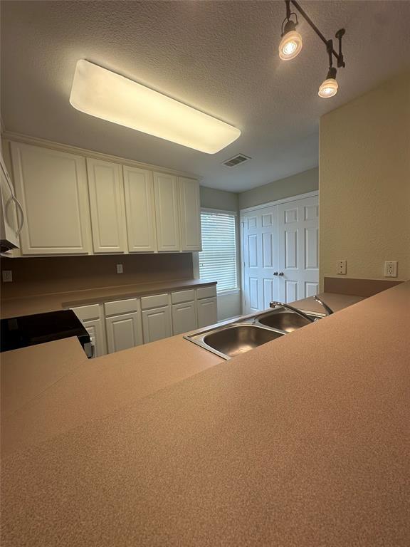 Building Photo - 155 Binnacle Ct