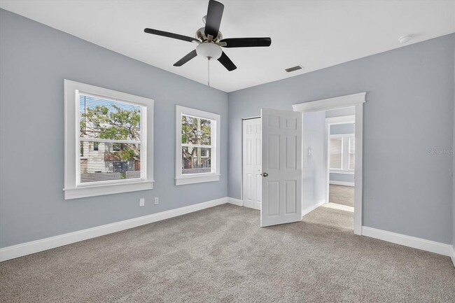 Building Photo - 2208 N Blvd