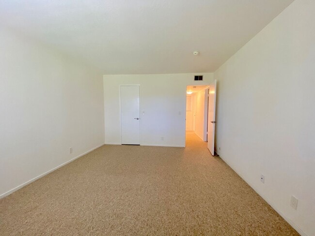 Building Photo - 7 Kilmer Ct