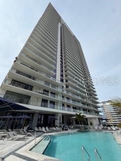 Building Photo - 275 1st Ave S