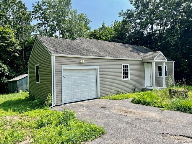 Building Photo - 3036 US-6