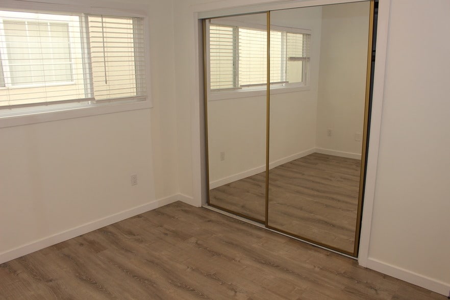 Bedroom 2 - 9703 National Blvd