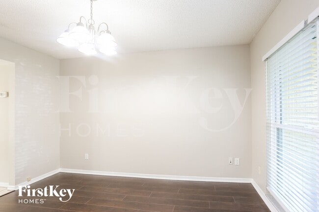 Building Photo - 4729 Windflower Cir