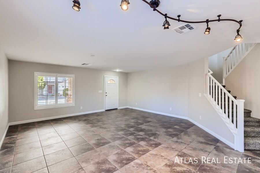 Building Photo - 8717 Apiary Wind St