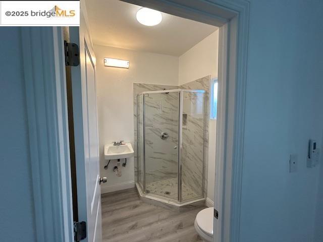 Building Photo - 133 Greenmeadow Cir