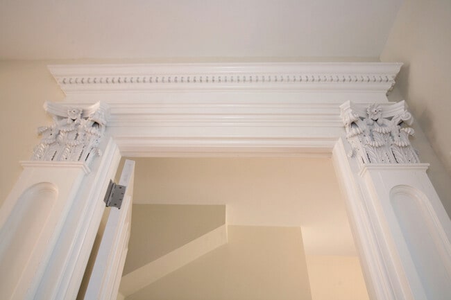 Building Photo - 658 Massachusetts Ave