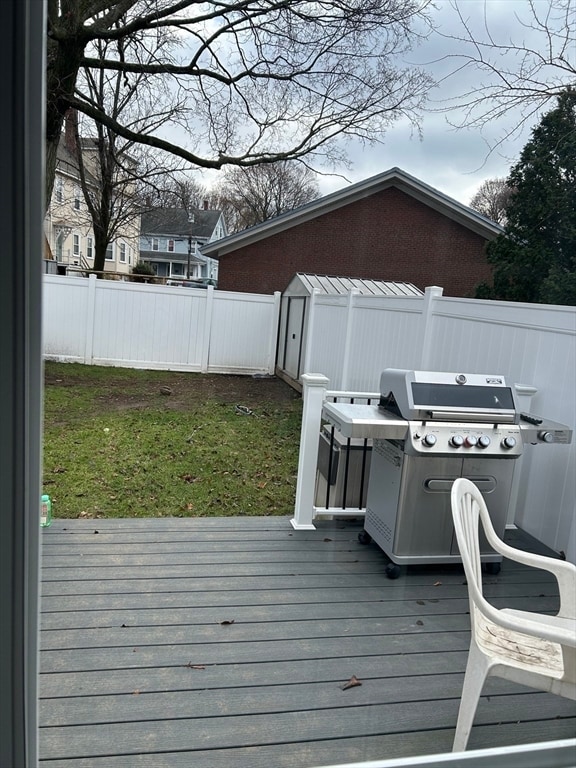 Building Photo - 9 Church St