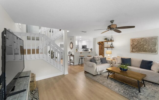 Building Photo - 1442 Spindrift Cir E